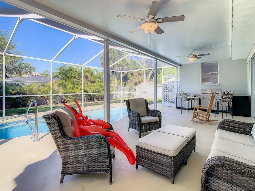 Bayshore - Pool - Outdoor Kitchen - Yard - Image 1
