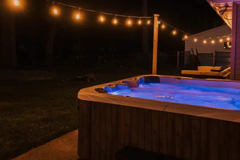 Beach St Escape-Hot tub-5min Walk to the Beach - Image 1