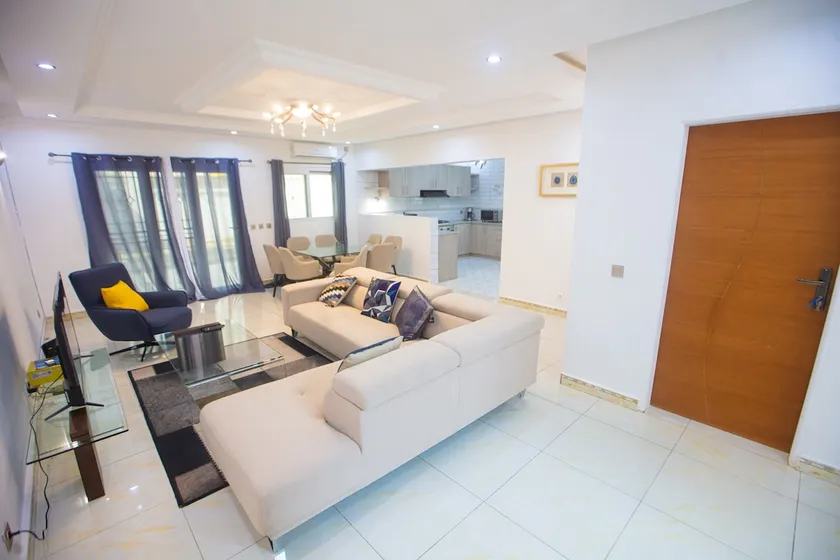 Spacious and secure duplex!!! - Image 1