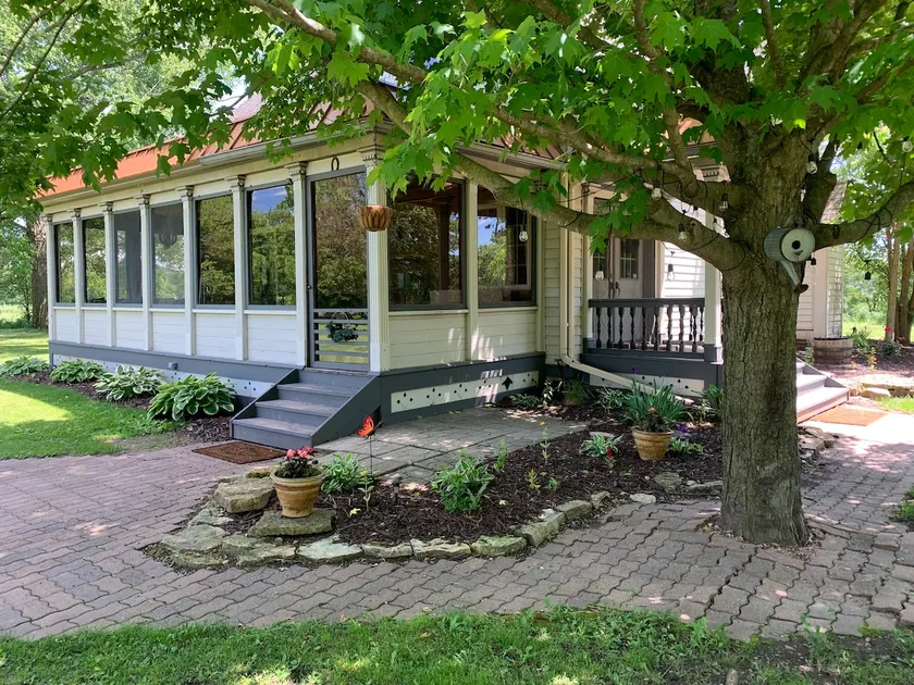 The Yellow Farm - Image 1
