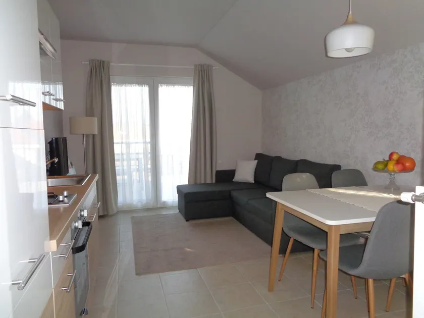 Downtown apartment with roof terrace - Image 1