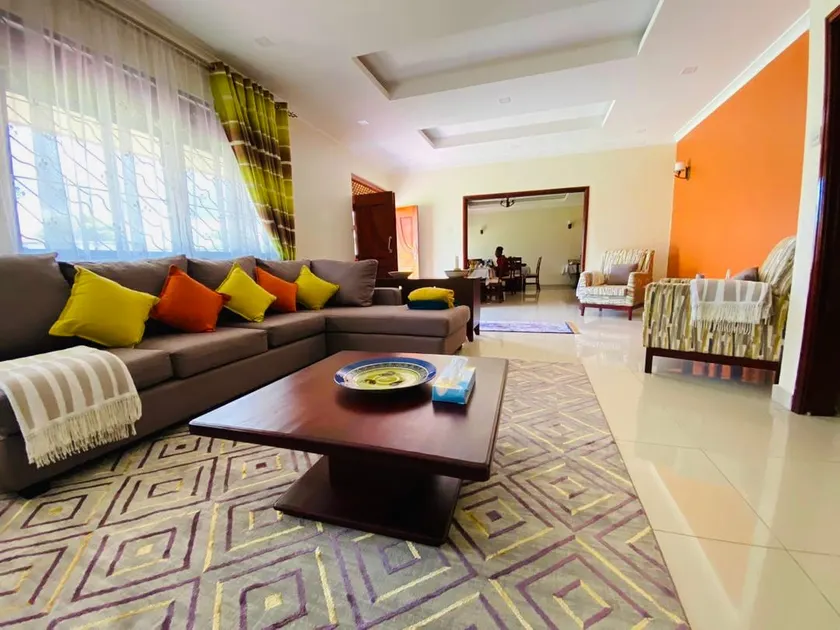 Cozy home in the heart of Kisoro - Image 1