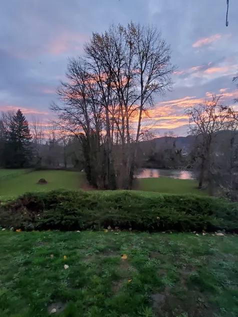 River House in Roseburg on the South Umpqua - Image 1