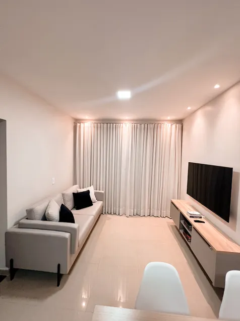 Two-bedroom apartment near the center - Image 1