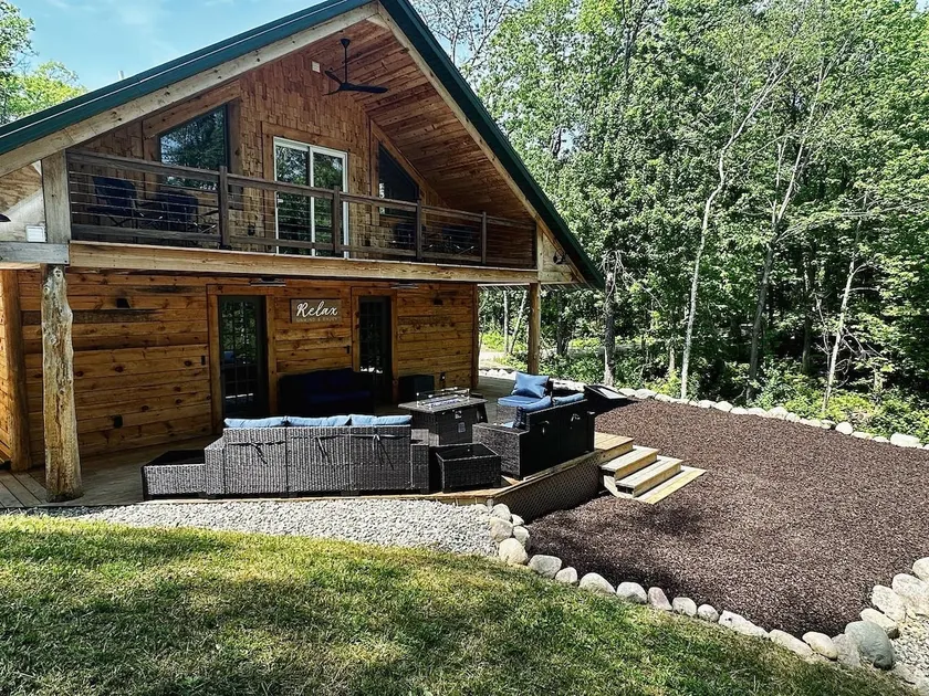 Boulder Ridge - Private Rustic 3BR Cabin - Image 1