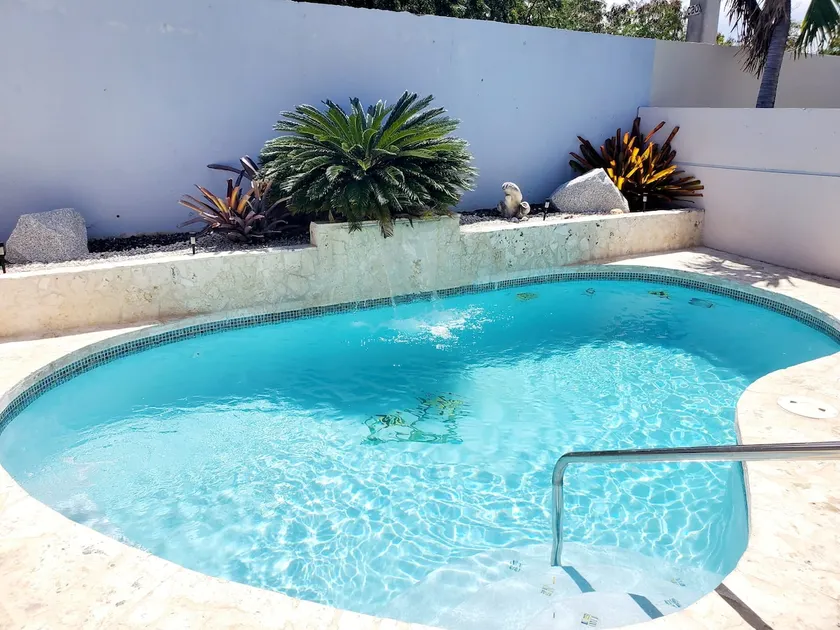 JaviMar Guest House with Pool & Solar Panels - Image 1