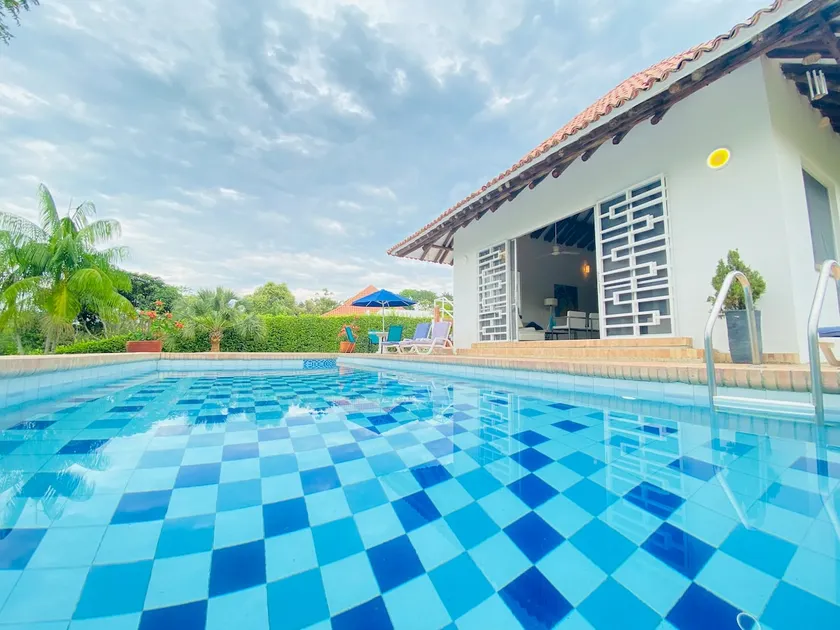 Sunrise House - Image 1