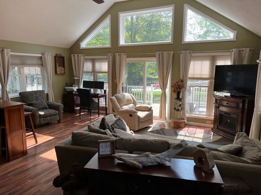 ~~BEAUTIFUL WATERFRONT HOME, SYLVAN BEACH~~ - Image 1