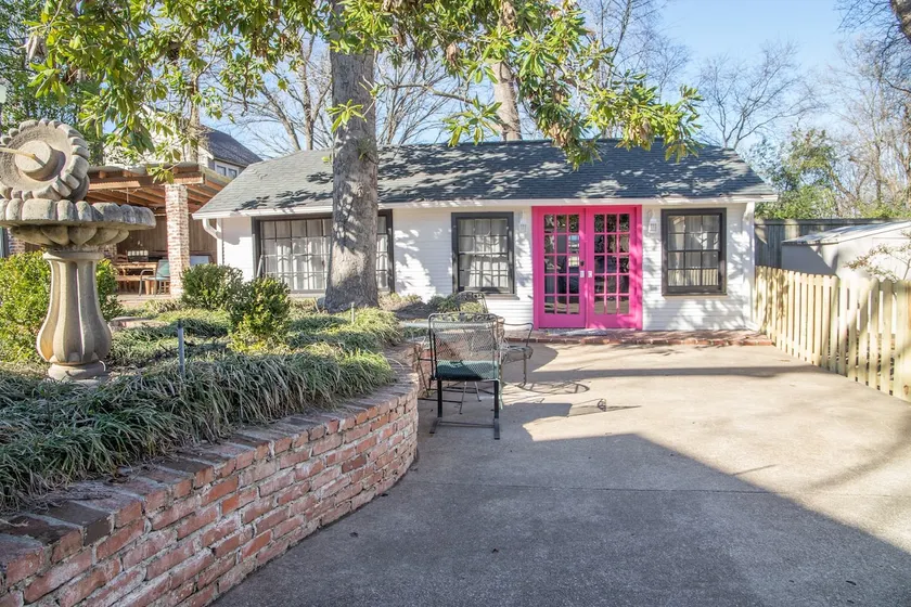 The Lady Mockingbird: Azalea District Cutie for 2! - Image 1