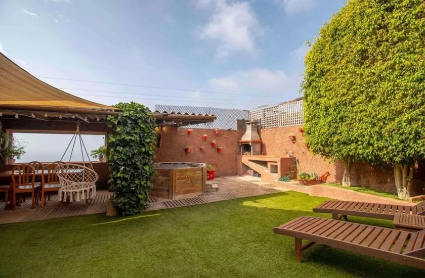 Villa Canales - Image 1