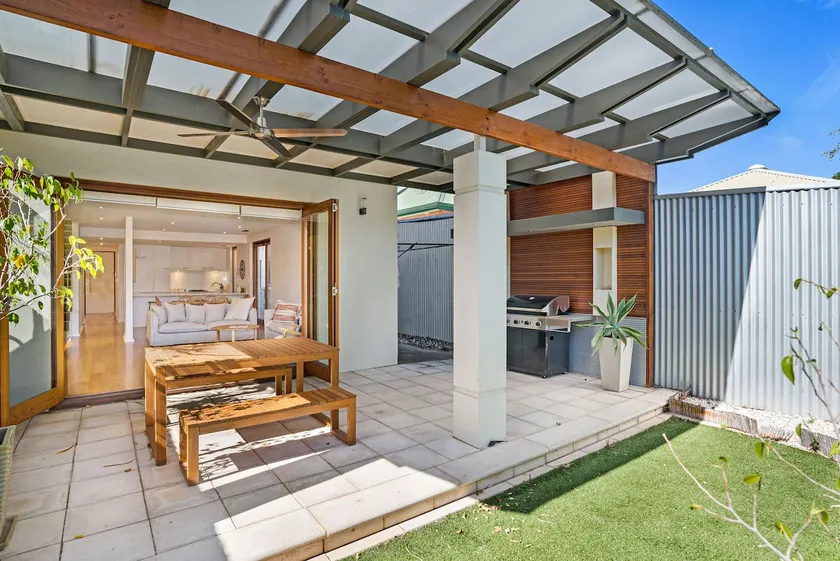 Goodie Goodwood Family Home - Image 1