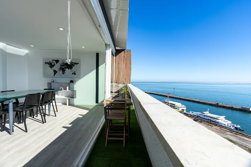 Cacilhas Riverview! - Image 1
