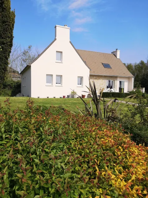 House for 6 people with garden, 20 km from the beach, with pool - Image 1