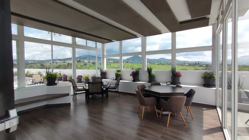 Luxury Penthouse in Altozano - Image 1