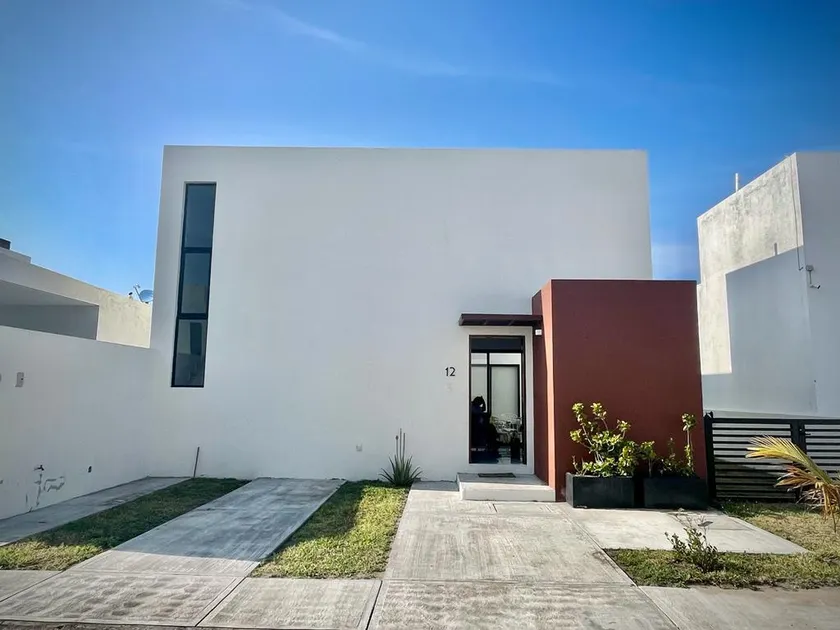 Comfortable house near the beach! - Image 1