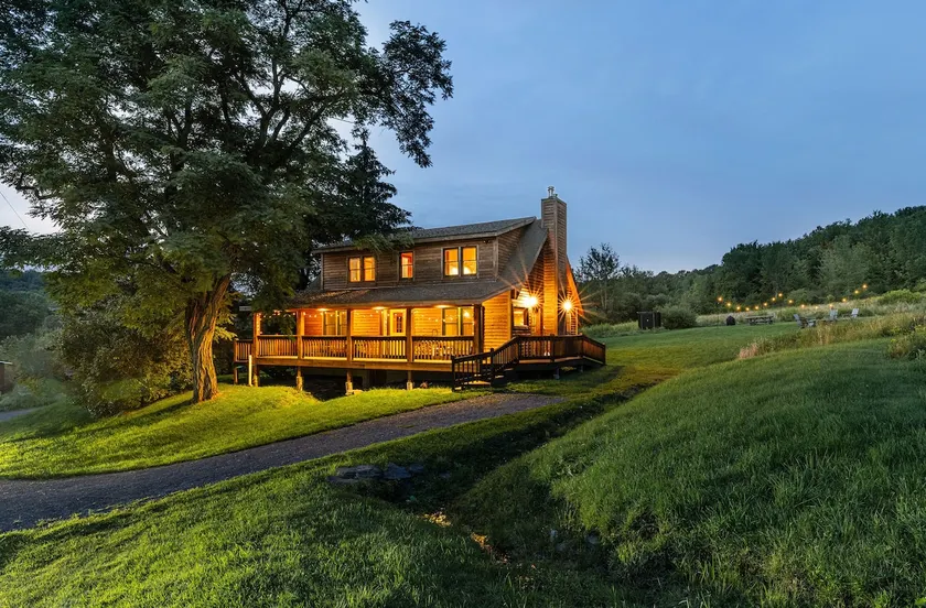 Upstate Getaway • Starry Skies and Nature - Image 1