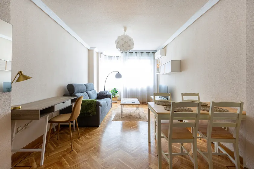 Vivodomo | Free parking, spacious, subway 2 min away - Image 1