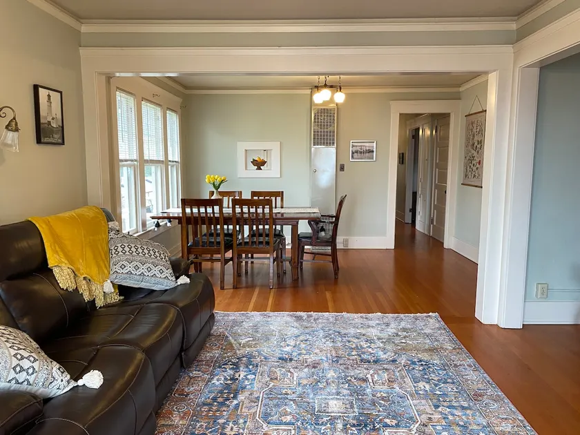 Historic Downtown Flat, # 1 - Image 1