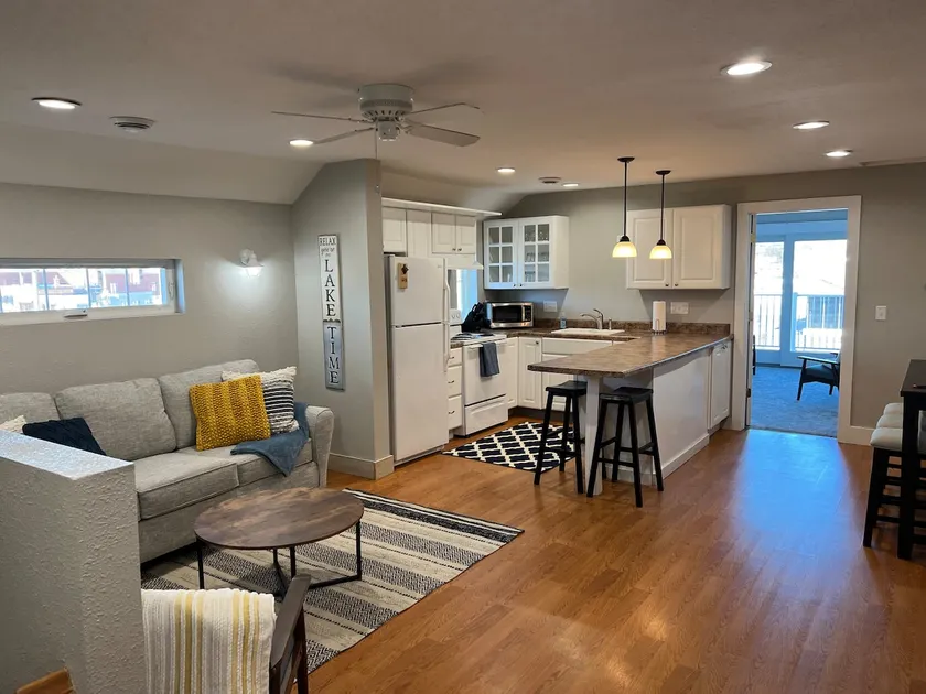 Lake Time Loft - Image 1