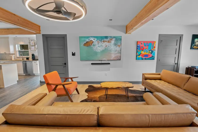 Designed for Rest: Sauna, Pool, Hot Tub. Sleeps 16 - Image 1