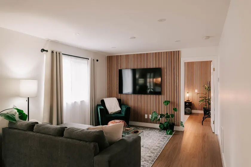 The Oak Suite - Image 1