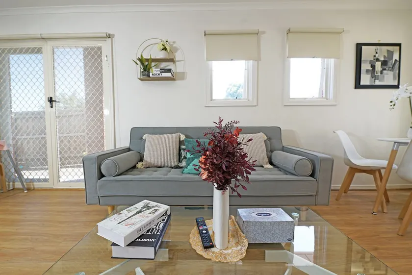 Hidden Gem 1-Bedder in Box Hill Prime Location - Image 1
