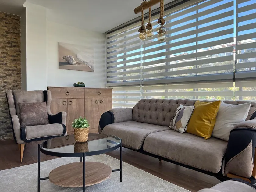 1+1 Apartment in Kuşadası Kadınlar Denizi - Image 1