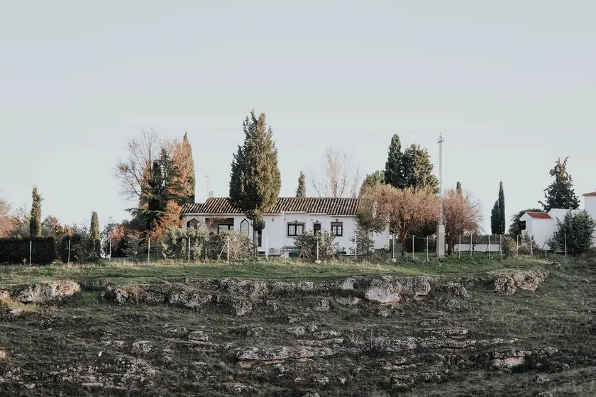 Los Villares Rural House - Image 1