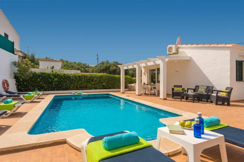 Villa 'Amber' mit privatem Pool, WLAN und Klimaanlage - Image 1