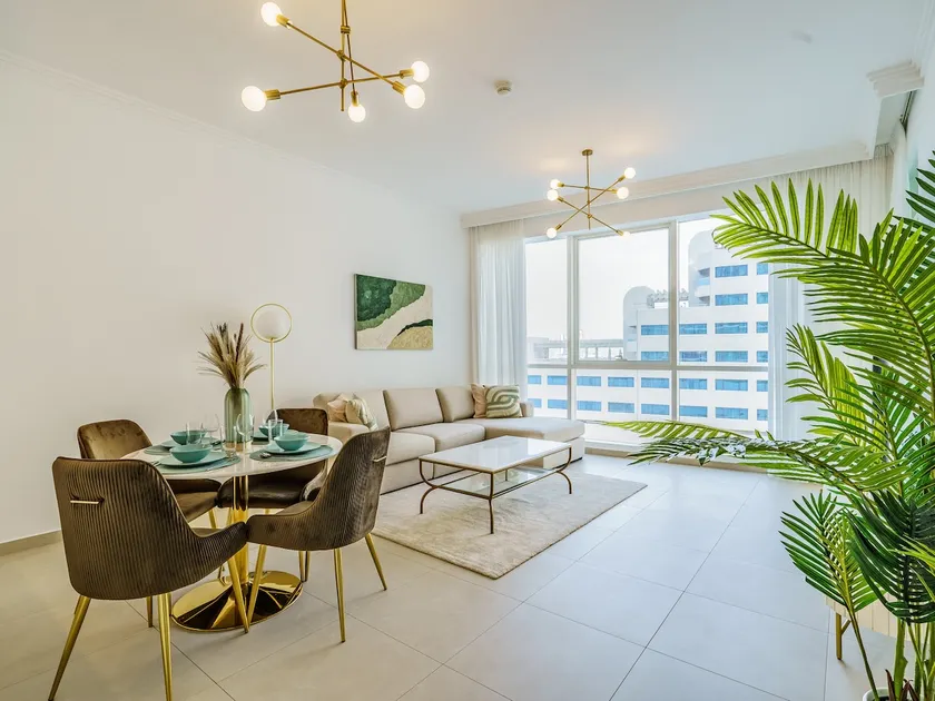 Beautifully Furnished 1BR-Dubai Eye & Sea View-JBR - Image 1
