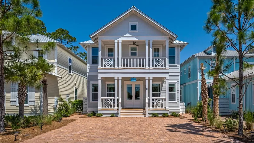 SEACREST GEM! Steps to Community Pool, Private Beach, Town, & Rosemary/Alys Beaches! - Image 1