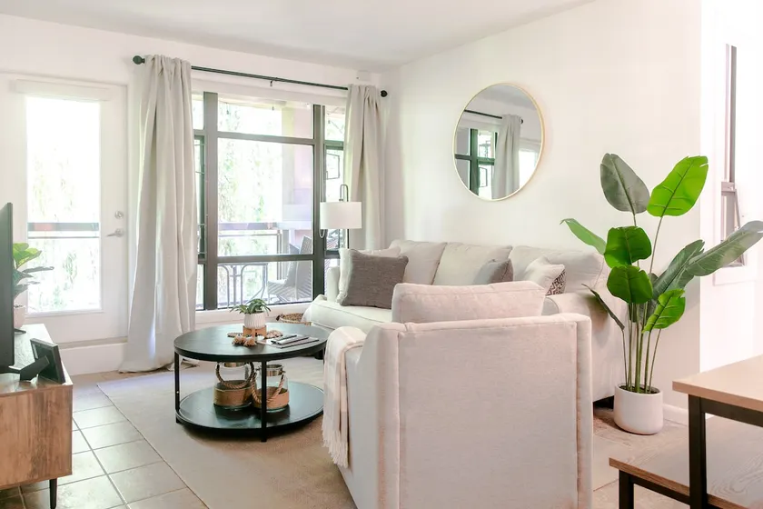 The Retreat at Playa Del Sol : Pool, Beach and Gym - Image 1