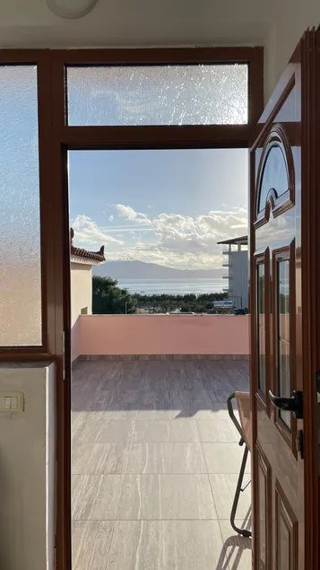 Sea view studio with penthouse 2 - Image 1
