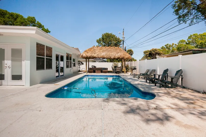 Exclusive Heated Pool Oasis · Tiki Hut Retreat - Image 1