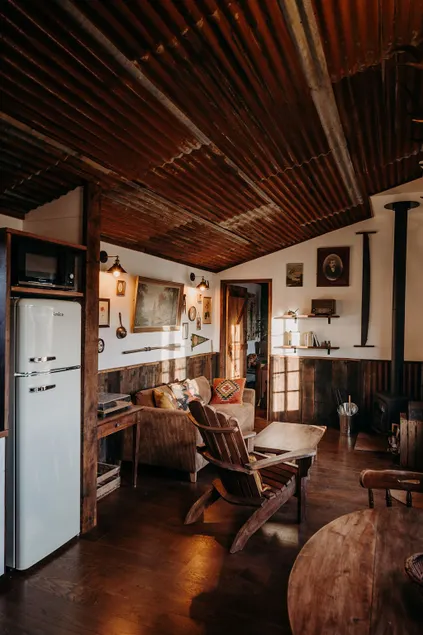 Pondside cabin and Nordic bath - Image 1