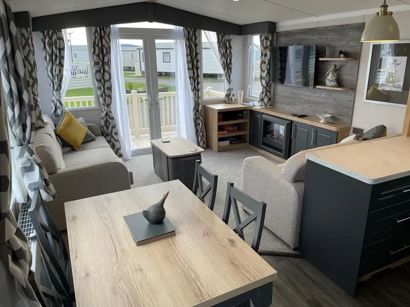 Luxury Whitstable Caravan - Image 1