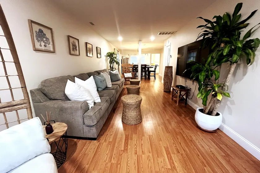 Pure Salt Villa. Lux. Pet Friendly. 3BR 3BA. Sleeps 11. - Image 1