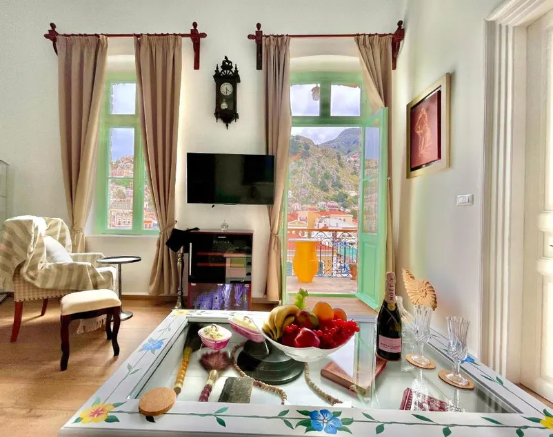 “Athenas” Neoclassic Harbour View Apartment - Image 1