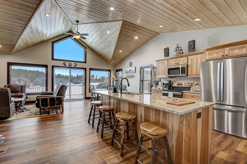 Beach Lake Retreat with Private Lake and Hot Tub - Image 1
