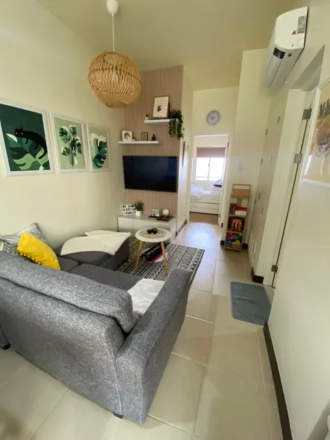 2BR Penthouse for Families | Near BGC & Ortigas - Image 1