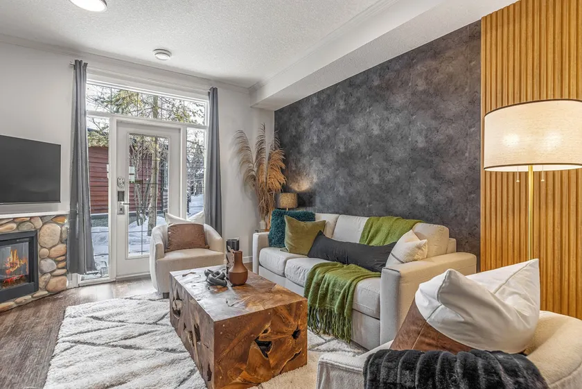 Mountain Chic | 2BR Family Escape | Hot Tub + Pool - Image 1