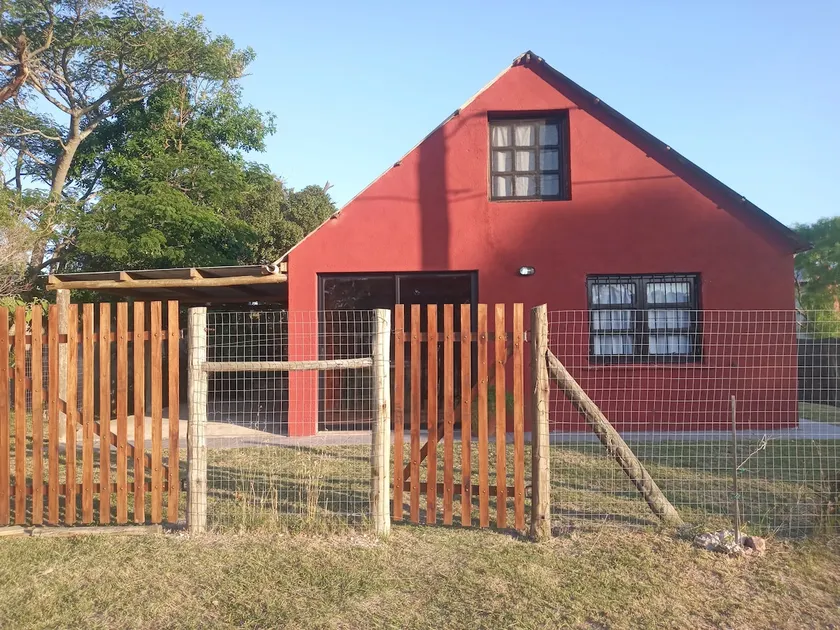 Five blocks from the beach - Image 1
