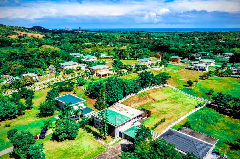 Luxury Modern Luquillo Beach Villa - Image 1