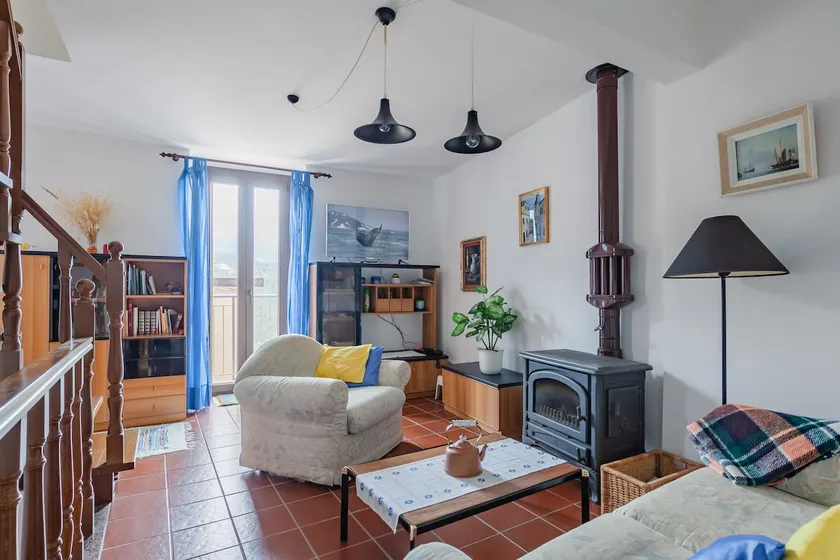 GuestHost - Volastra Cozy APT with Terrace & Seaview - Image 1