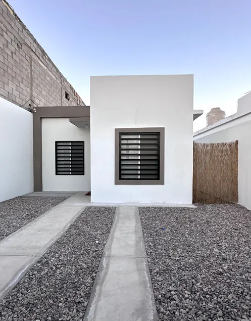 Casa Luz - Image 1
