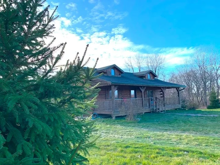 Walnut Hill Cabin - Image 1