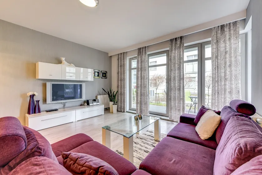 Grand Apartments - Aqua - Image 1
