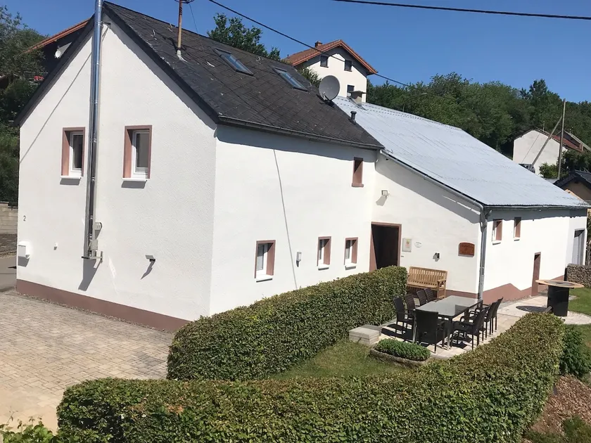 Eifel farmhouse - Image 1