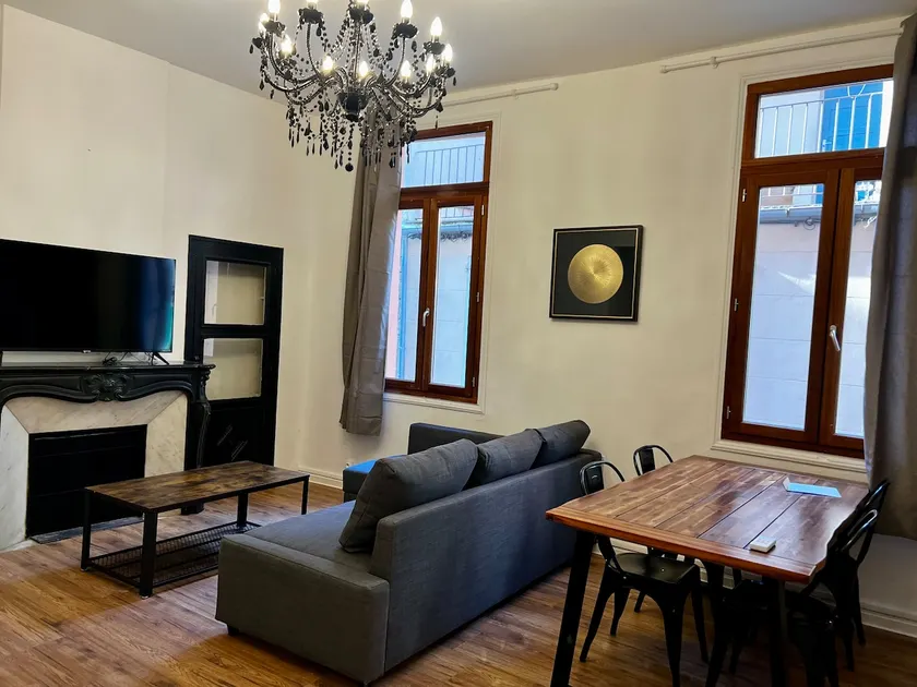 Guiter Apartment ”Baroque” - Image 1