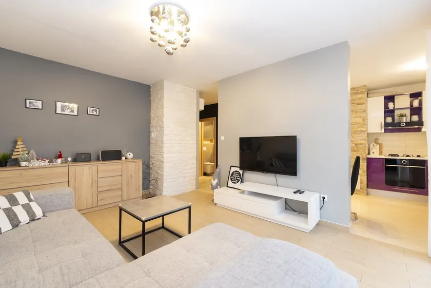 Zrmanja Canyon Apartment - Image 1